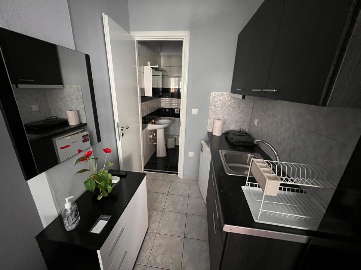 Niriides Rooms Nea Kallikrateia 외부 사진